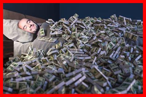 خمس خطوات لتصبح مليونير خمس خطوات لتصبح مليونير