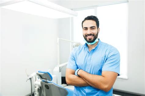 راتب طبيب الأسنان في السعودية راتب طبيب الأسنان في السعودية