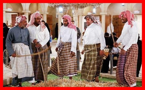أبرز أنواع الأزياء التقليدية في المناطق السعودية المختلفة أبرز أنواع الأزياء التقليدية في المناطق السعودية المختلفة