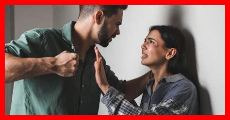 زوجي ضربني وصرت اخاف منه زوجي ضربني وصرت اخاف منه