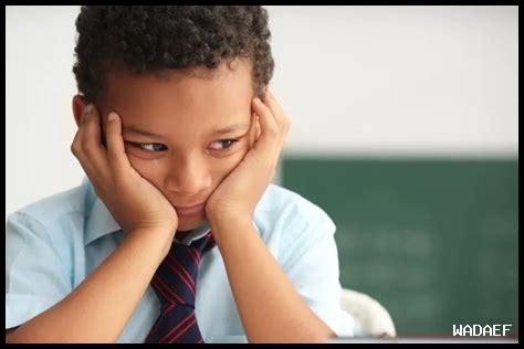 كيف أساعد طفلي على التحكم في انفعالاته؟