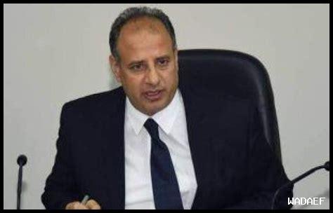 كيف يمكنني تقييم أداء اللاعبين من خلال كريكتباز