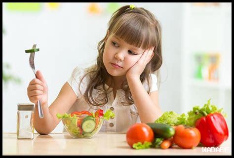 كيفية التعامل مع الطفل الذي يرفض الطعام