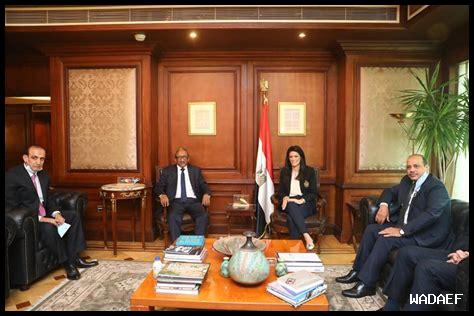 كيفية تعزيز التعاون الاقتصادي بين الدول العربية