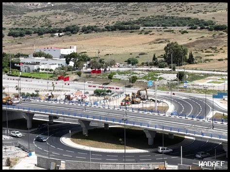 64. كيف يعزز البنية التحتية في جدة الأعمال التجارية؟