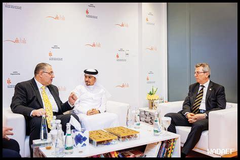 كيف تُعزز الشارقة التعاون الثقافي الدولي؟