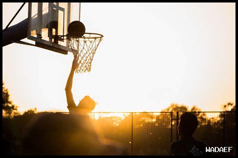 ما هي المصادر التي يمكن الاطلاع عليها لفهم الأسلوب الرياضي لسبايسي سبايس