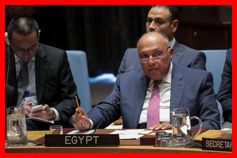 وزير خارجية مصر: اتصالات مكثفة لوقف التصعيد وعدم انزلاق المنطقة لحرب إقليمية وزير خارجية مصر: اتصالات مكثفة لوقف التصعيد وعدم انزلاق المنطقة لحرب إقليمية