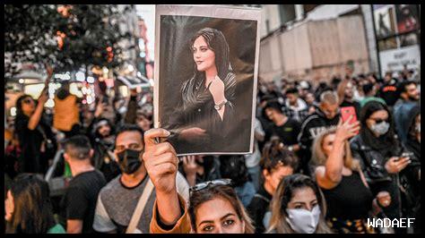 كيف يتأثر قرار ارتداء الحجاب بآراء المحيطين؟