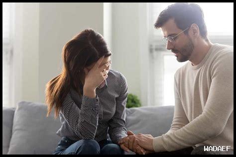كيف يمكنني جعل الرجل يشعر بالأمان والانتماء العاطفي؟