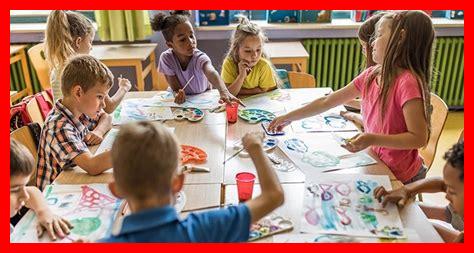 ما أهمية الفنون والإبداع في تعليم الفتيات؟ ما أهمية الفنون والإبداع في تعليم الفتيات؟