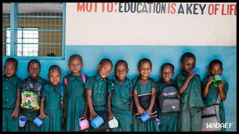 ما دور المنظمات الدولية في تعزيز تعليم الفتيات؟