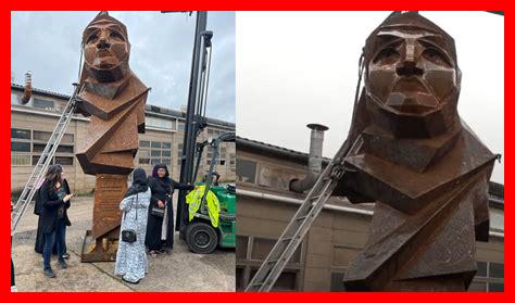 هل هناك تمييز في تغطية الإعلام للنساء المحجبات هل هناك تمييز في تغطية الإعلام للنساء المحجبات