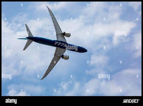 طائرة 777x طائرة 777x