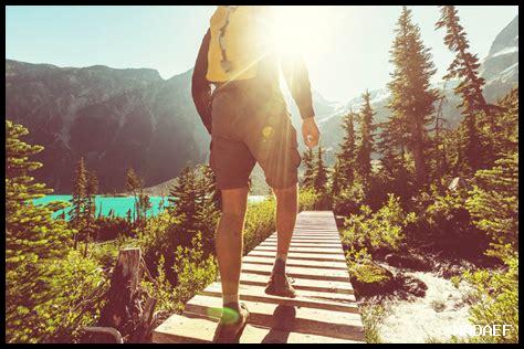 لماذا نتمتع بالمشي في الطبيعة